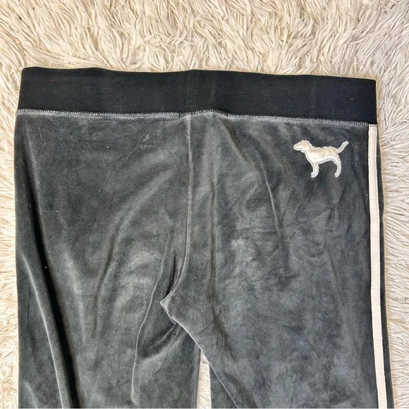 ◾️Rare Vintage Y2K Victoria’s Secret PINK Velour Number Flare Side Stripe Pants - Picture 7 of 7